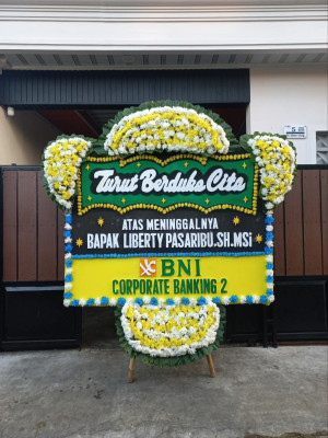 Papan Bunga Duka di Karimun